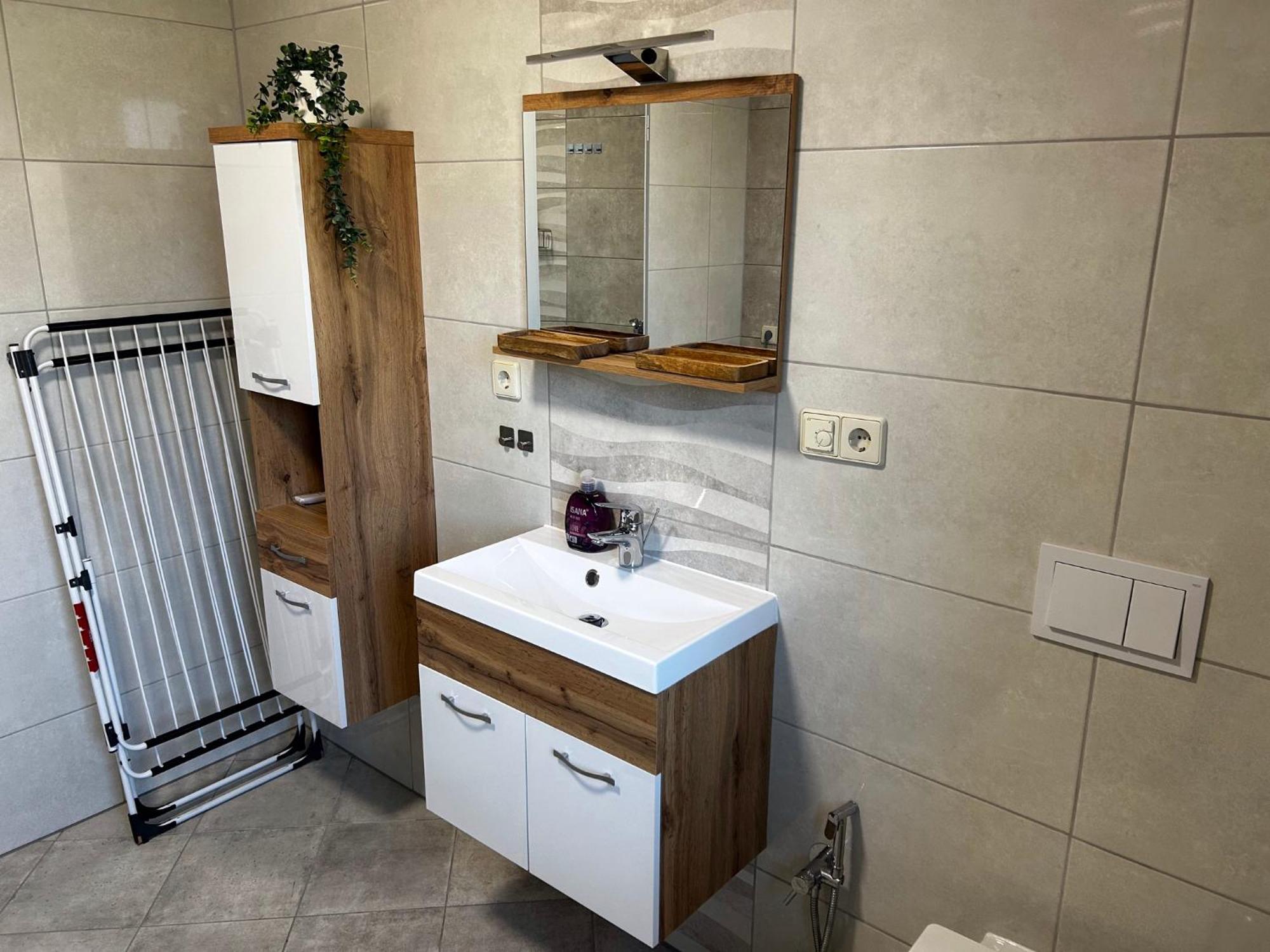 Stadt. Land. See. Ferienwohnung Λειψία Εξωτερικό φωτογραφία