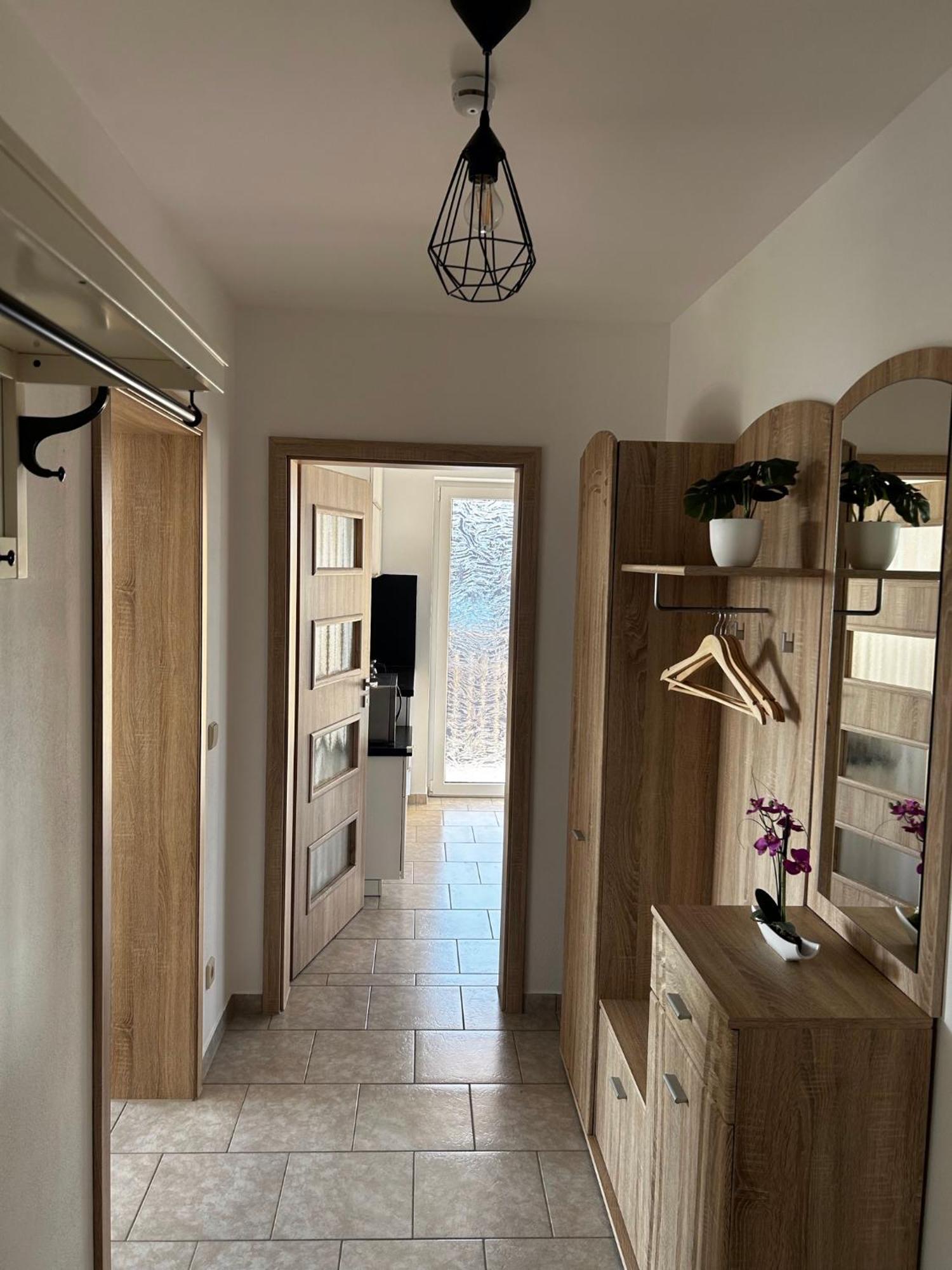 Stadt. Land. See. Ferienwohnung Λειψία Εξωτερικό φωτογραφία